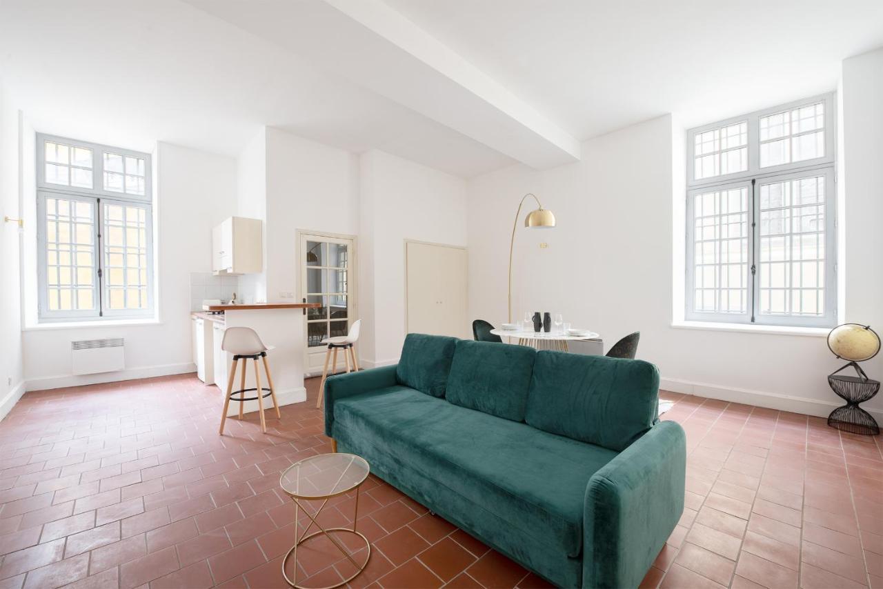 Superbe Appartement Avec Cour Dans La Bastide Carcassone Exterior photo